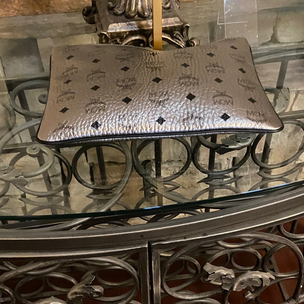 MCM Metallic Gold Clutch with Black Accents - Picture 7 of 11
